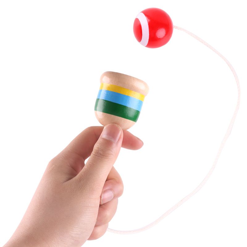 Kendama Mini din Lemn 9.5cm, cu Bilă pe Sfoară Diferite Culori Engros