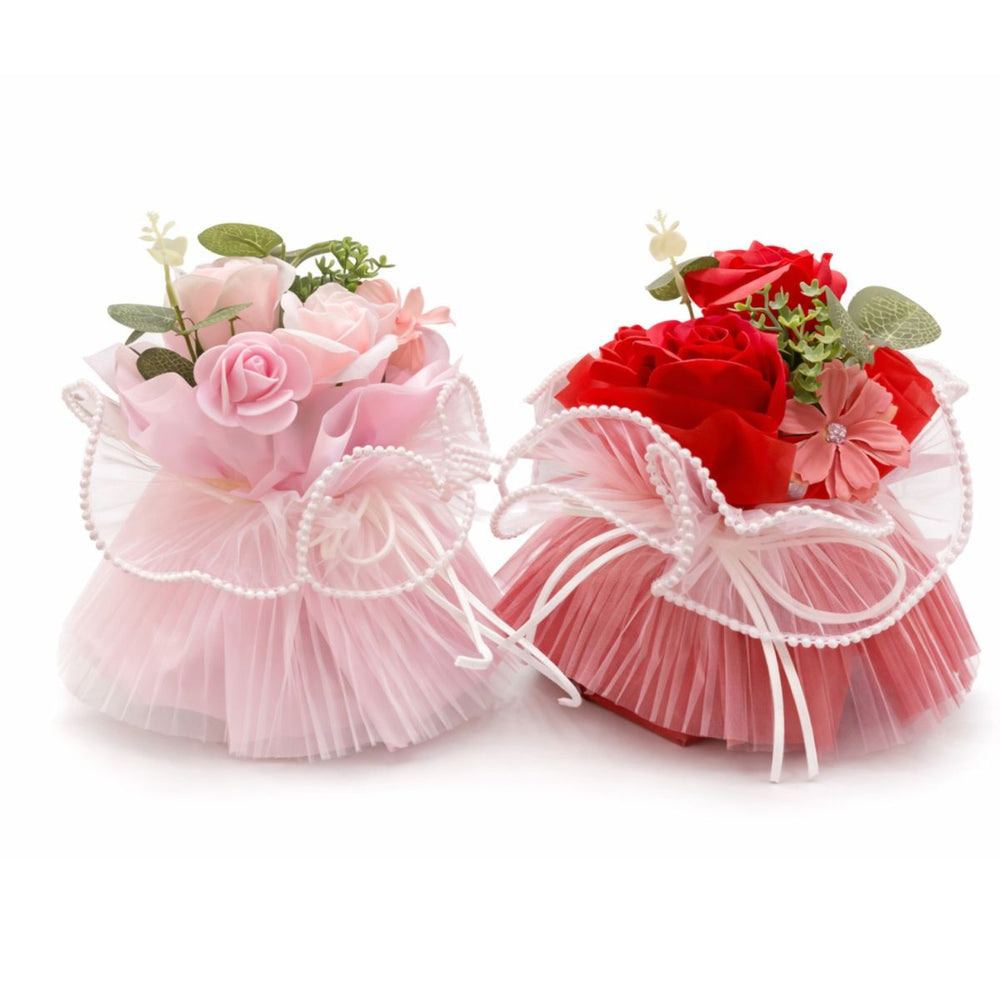 Buchet Floral Artificial 18cm din Tulle Plisat și Funde cu Perle in Cutie, 22x14cm Transparenta din Plastic, Diferite Culori Engros