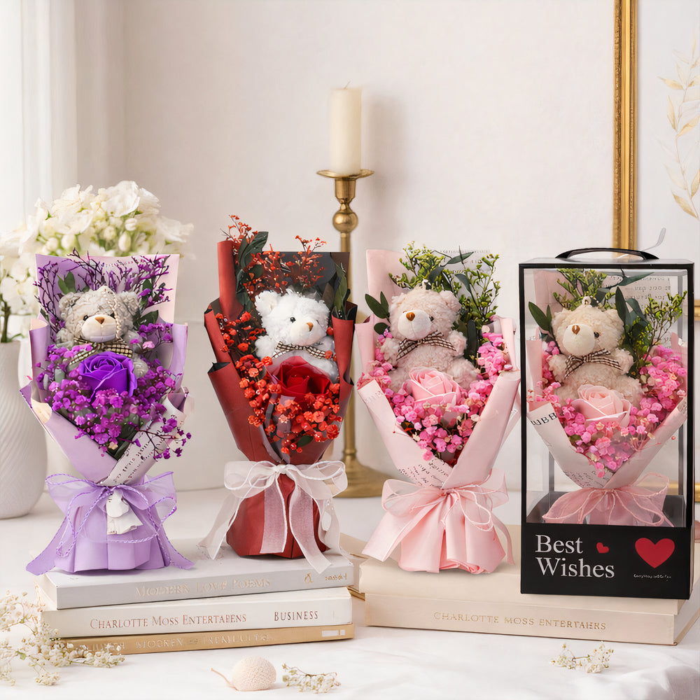 Decorațiune Artificială 4/set, Buchet cu Trandafir din Săpun Parfumat si Ursulet 25cm, în Cutii Transparente din Plastic Diferite Culori Engros