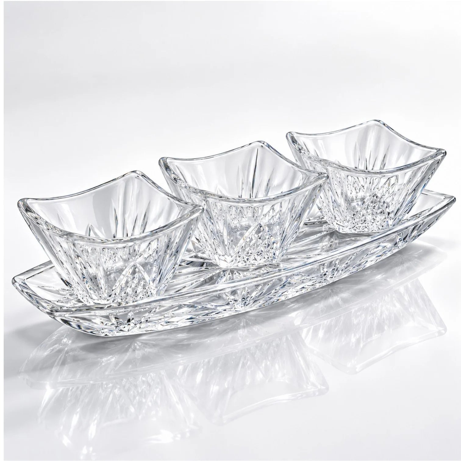 Boluri 9.5x6cm, cu Platou 30cm din Sticlă, 4 Piese, Model Cristal