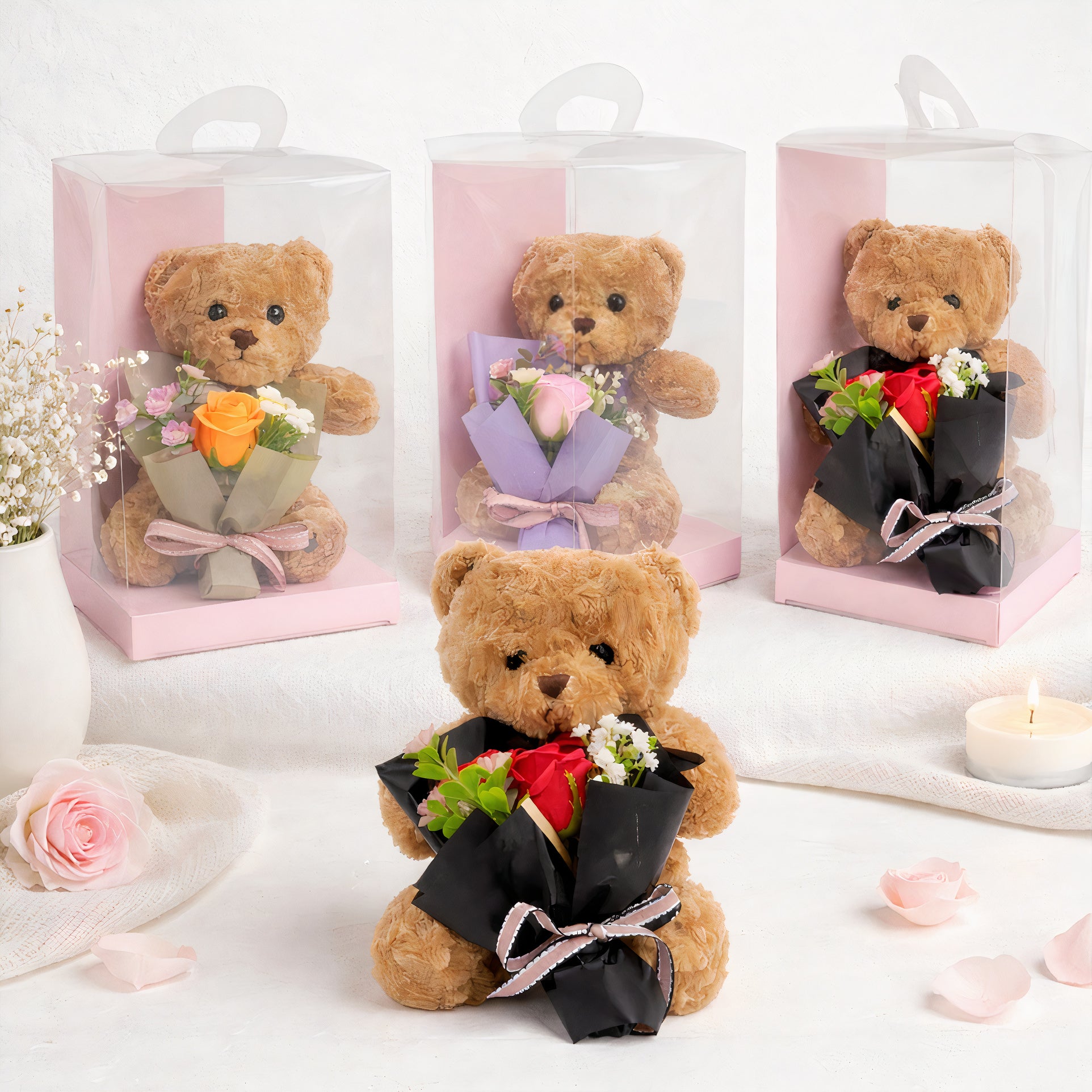 Decorațiune Cadou Ursuleț 30cm, cu Buchet Artificial 18cm, în Cutie Transparentă 30x17cm Diferite Culori Engros